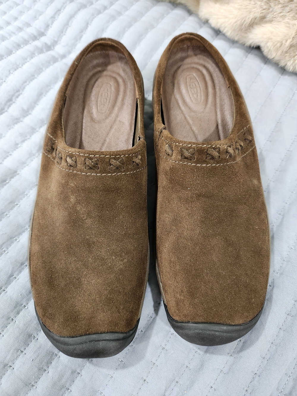 KEEN Brown Suede Slip-On Mules Nwot